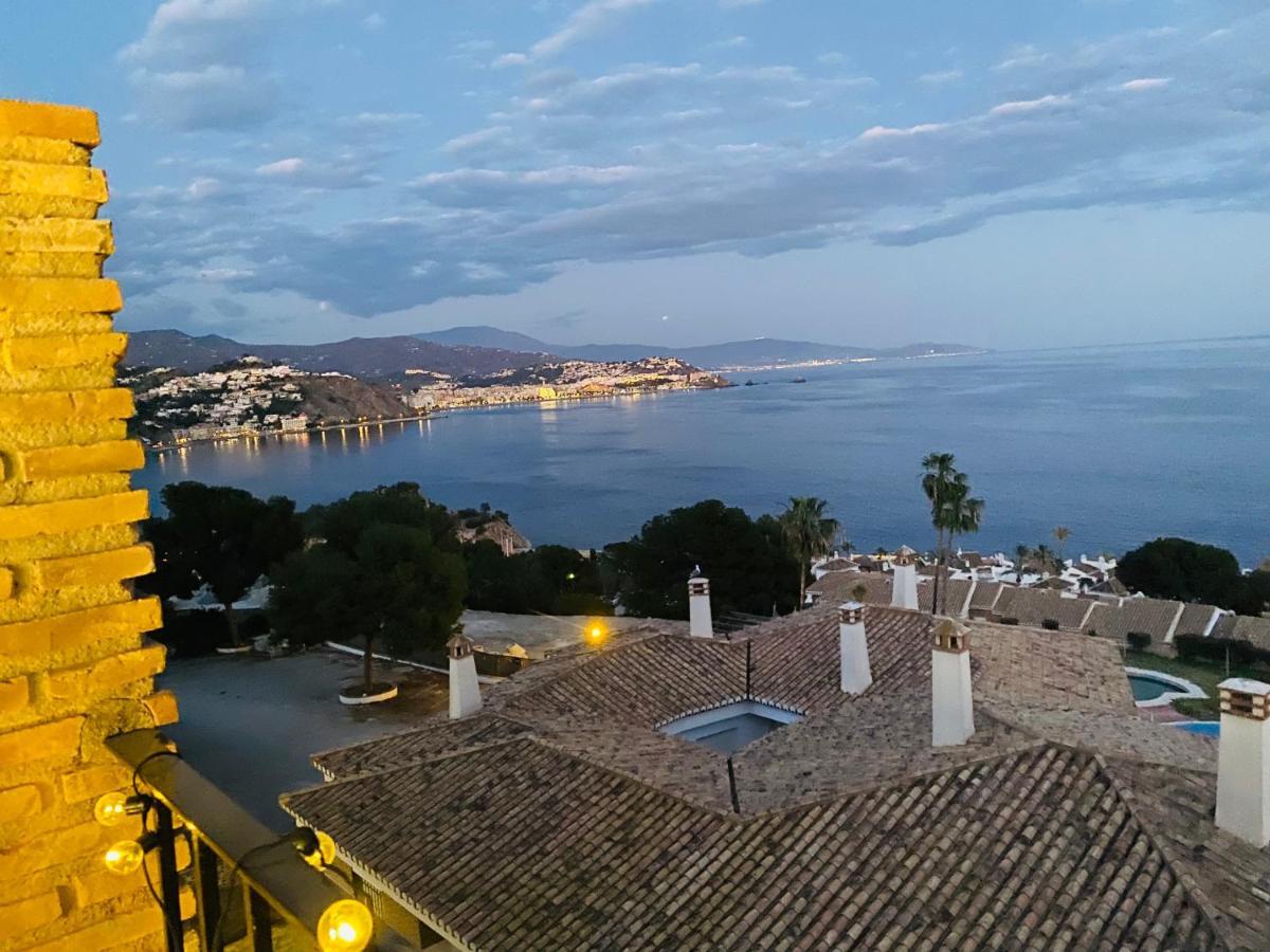 Jardines De Adnania En Marina Del Este Con Vistas Al Mar La Herradura  Exterior photo